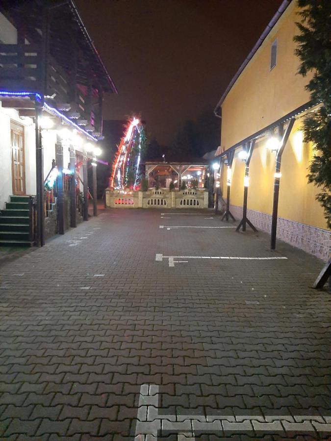 Casa Anemyra Ξενοδοχείο Săcele Εξωτερικό φωτογραφία